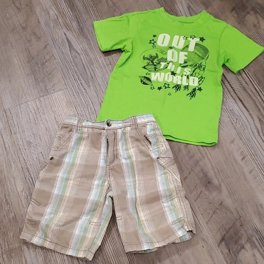 Children's Place/Genuine Kids Out of this World Matching T-Shirt w/ Plaid Shorts